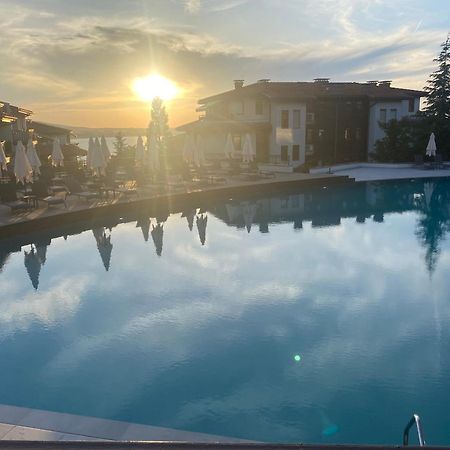 Aj Apartment 1 With Pool View, Santa Marina Holiday Village, Sozopol Exteriör bild