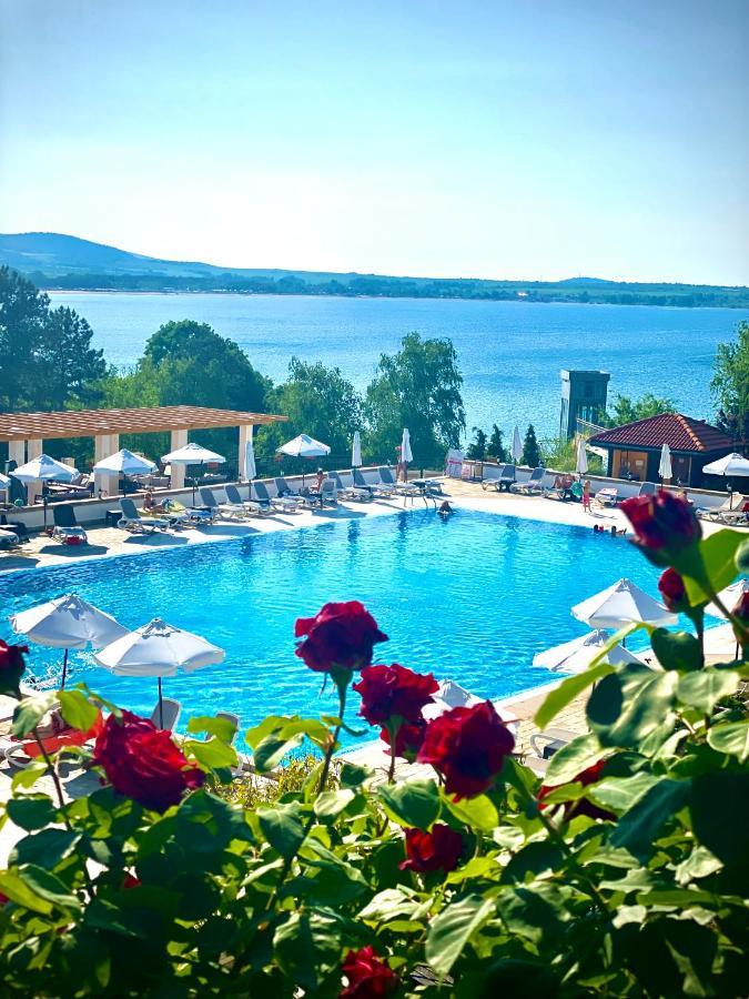 Aj Apartment 1 With Pool View, Santa Marina Holiday Village, Sozopol Exteriör bild